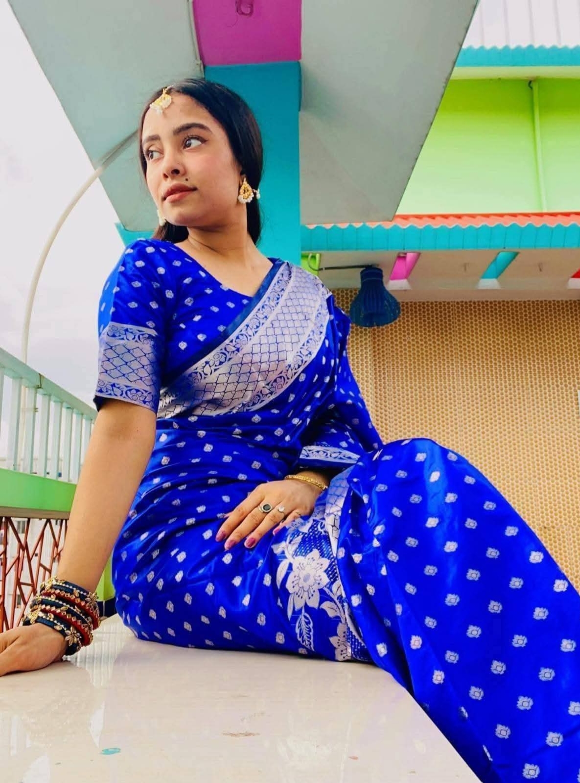 প্রিমিয়াম সূর্যমুখী কাতান শাড়ি | সফট সিল্ক | ১২ হাত | ফ্রি ম্যাচিং ব্লাউজ